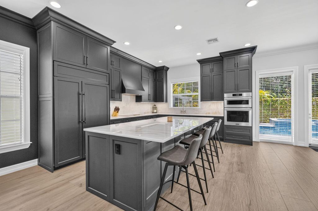 Photo of 2021 SW 14th Terrace, Fort Lauderdale, FL 33315 (MLS # B26045957)