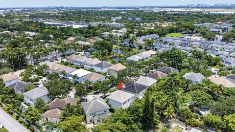 Tiny photo for 2021 SW 14th Terrace, Fort Lauderdale, FL 33315 (MLS # B26045957)