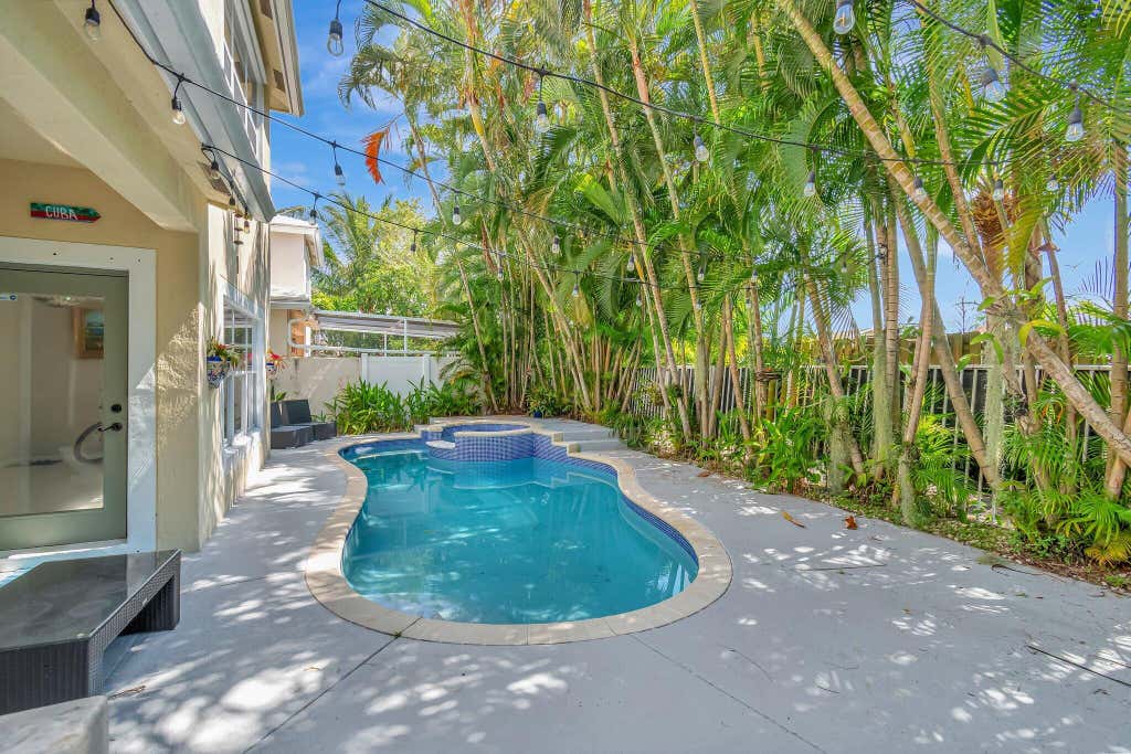 Photo of 6788 Hendry Drive, Lake Worth, FL 33463 (MLS # B26063629)