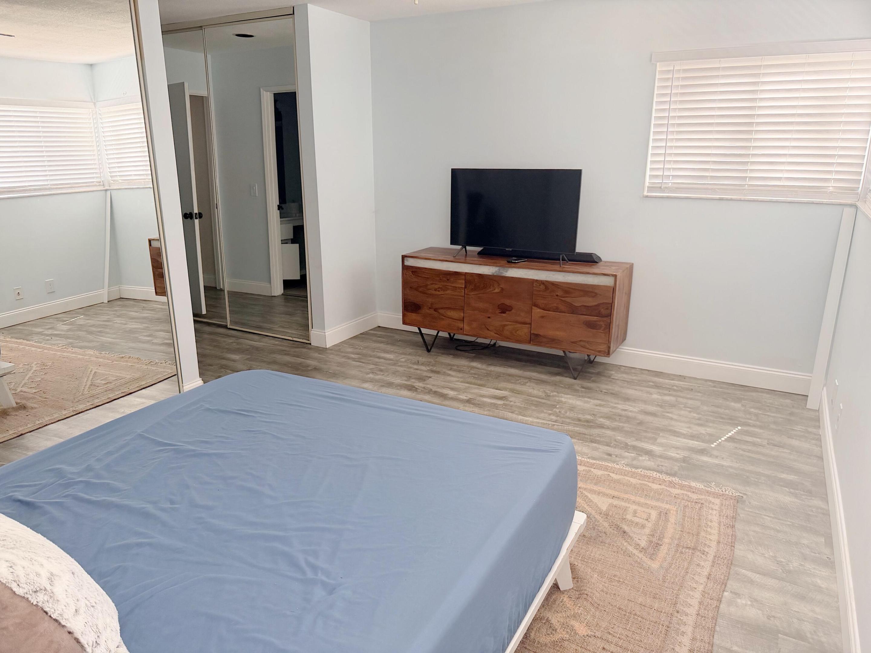 RIVERWALK 1 - Residential