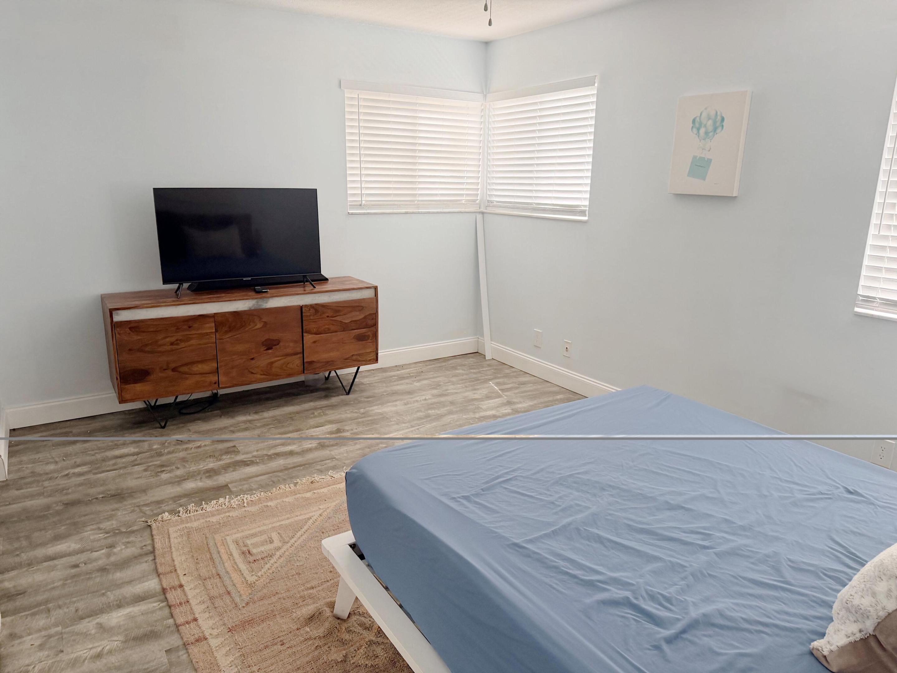 RIVERWALK 1 - Residential