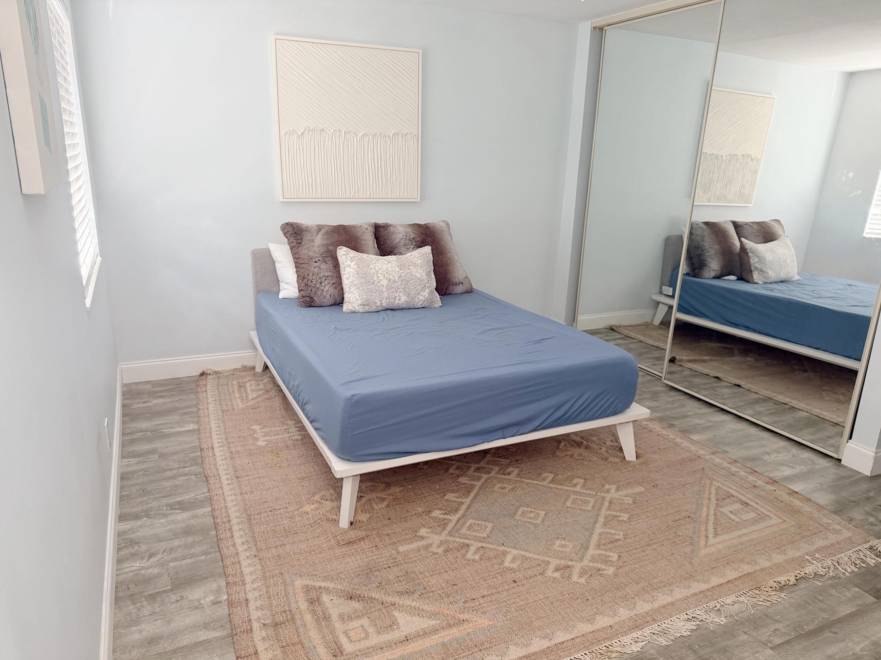 RIVERWALK 1 - Residential