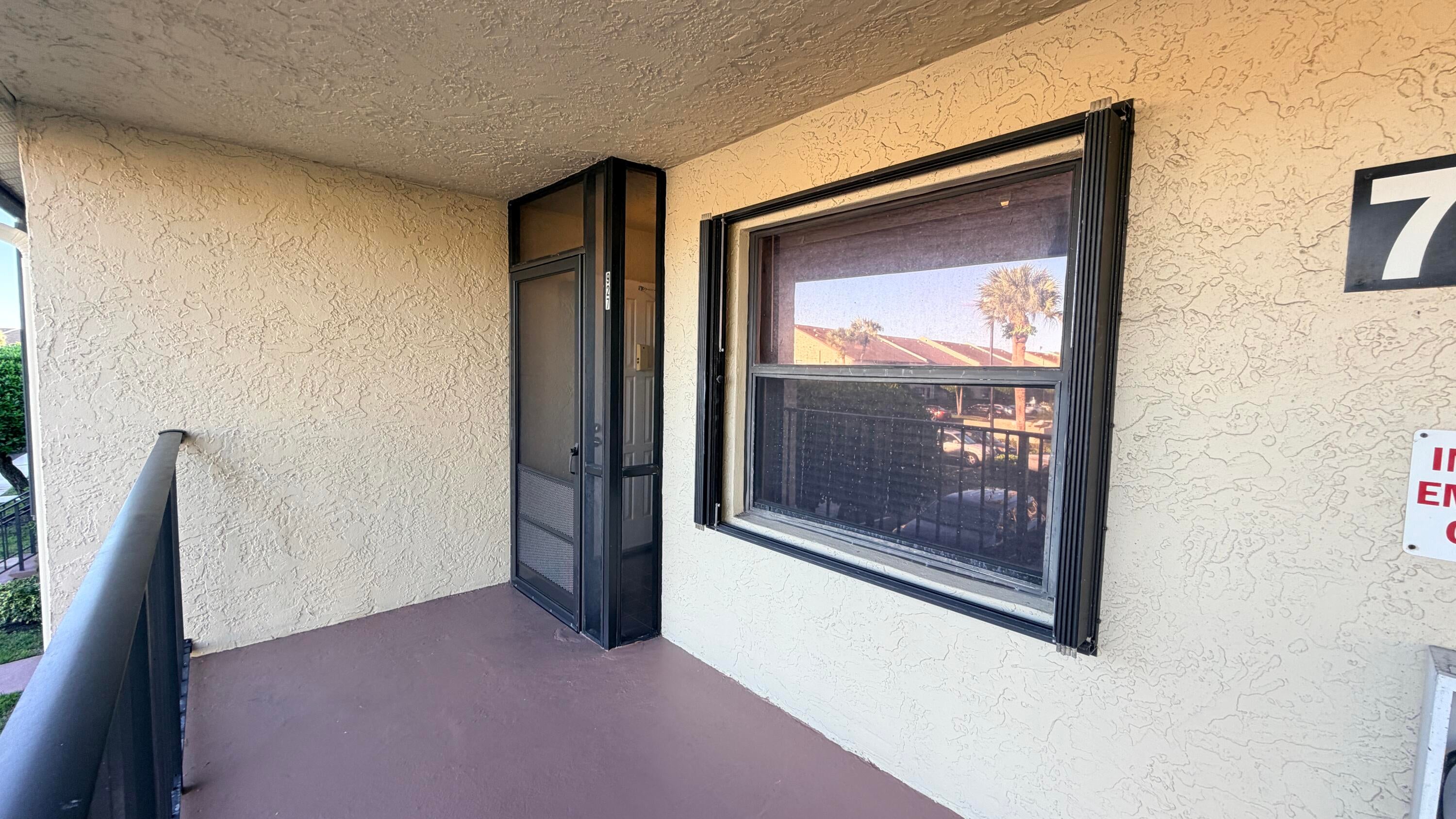 7879 WILLOW SPRING Drive 927