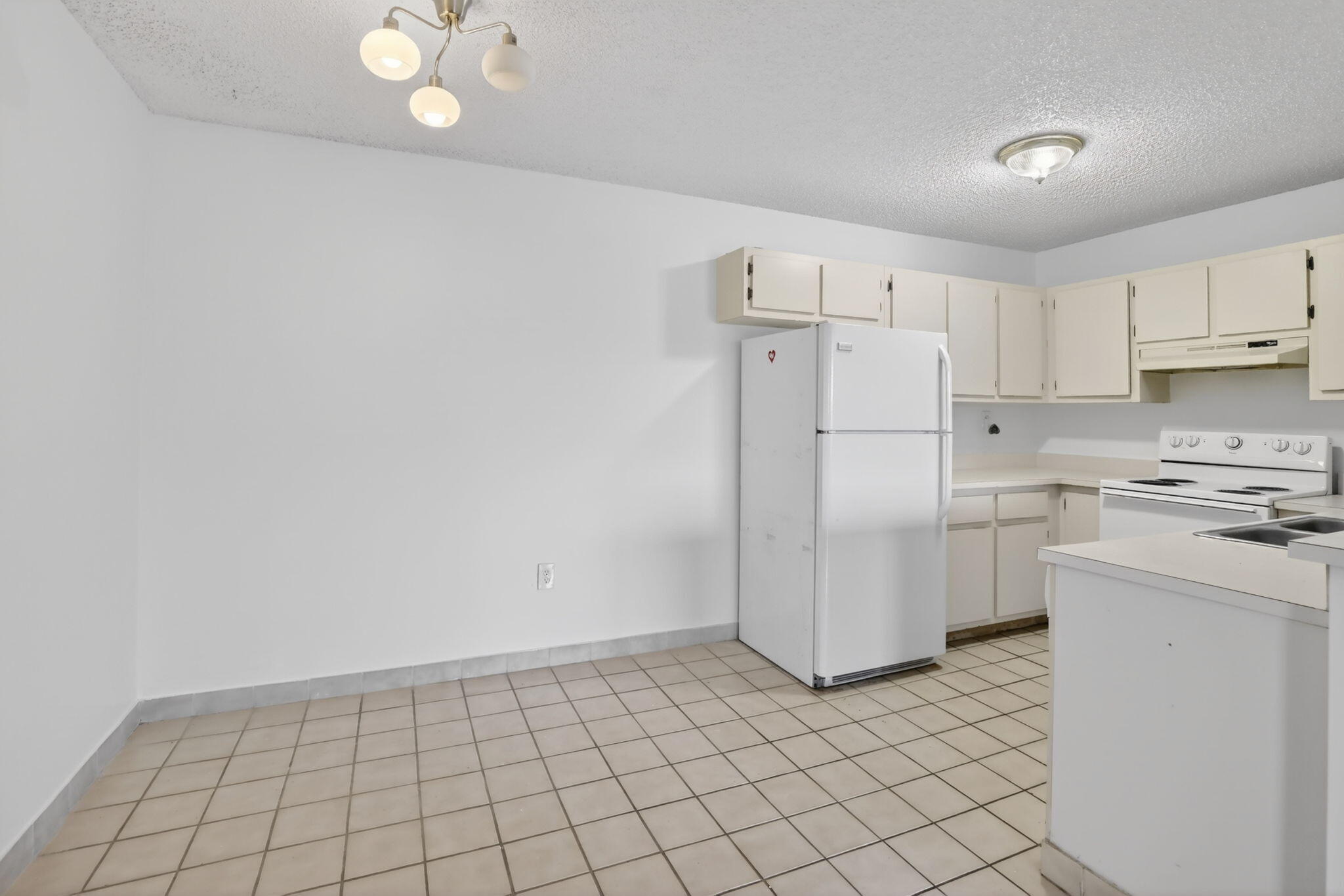 PALMS OF PEMBROKE CONDO - Residential
