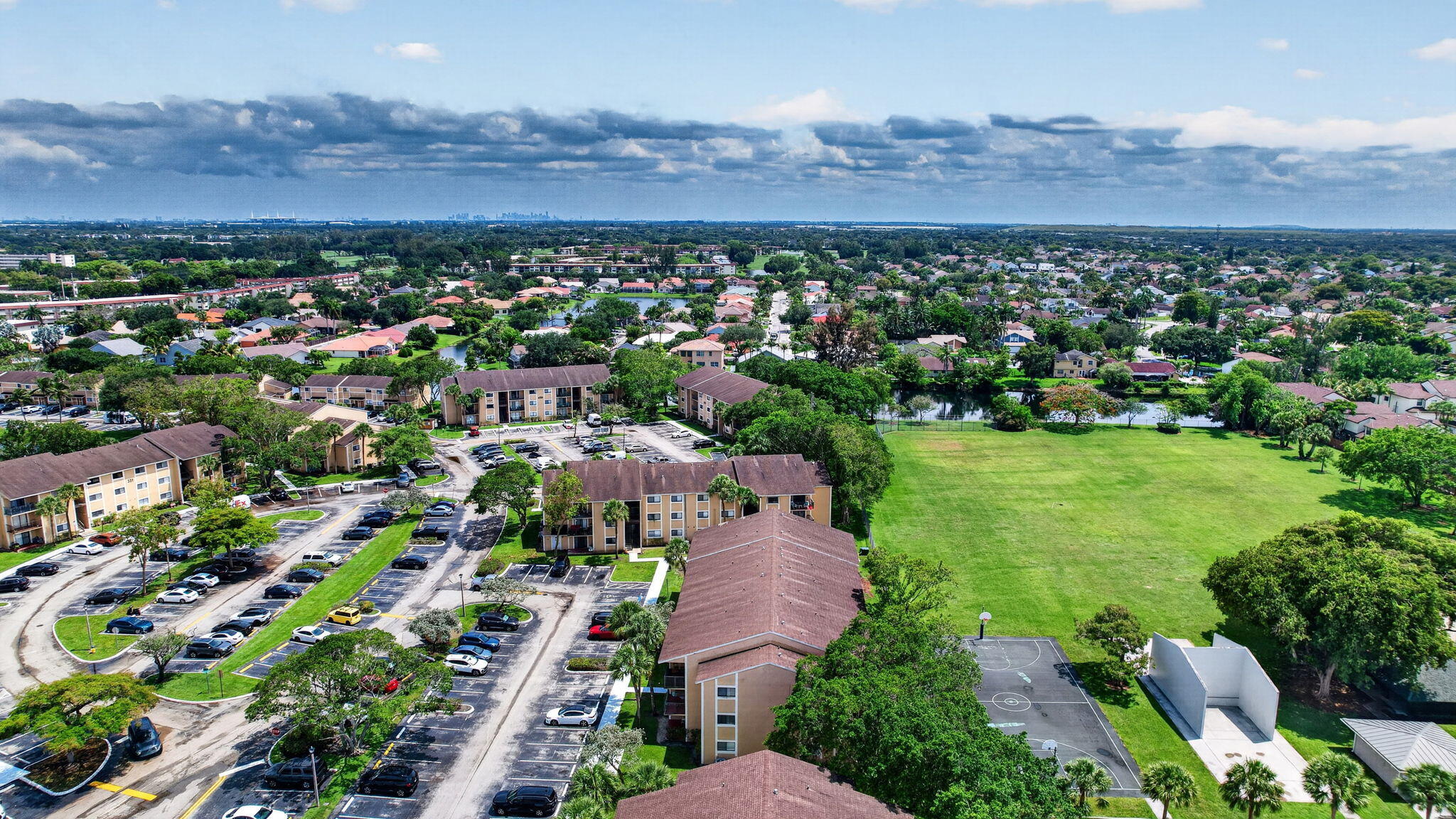 PALMS OF PEMBROKE CONDO - Residential