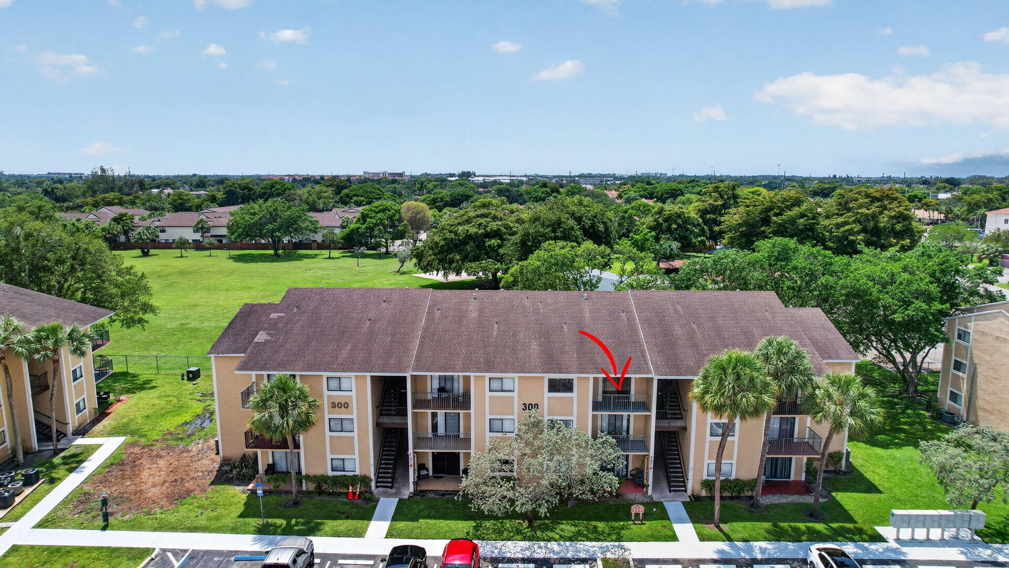PALMS OF PEMBROKE CONDO - Residential