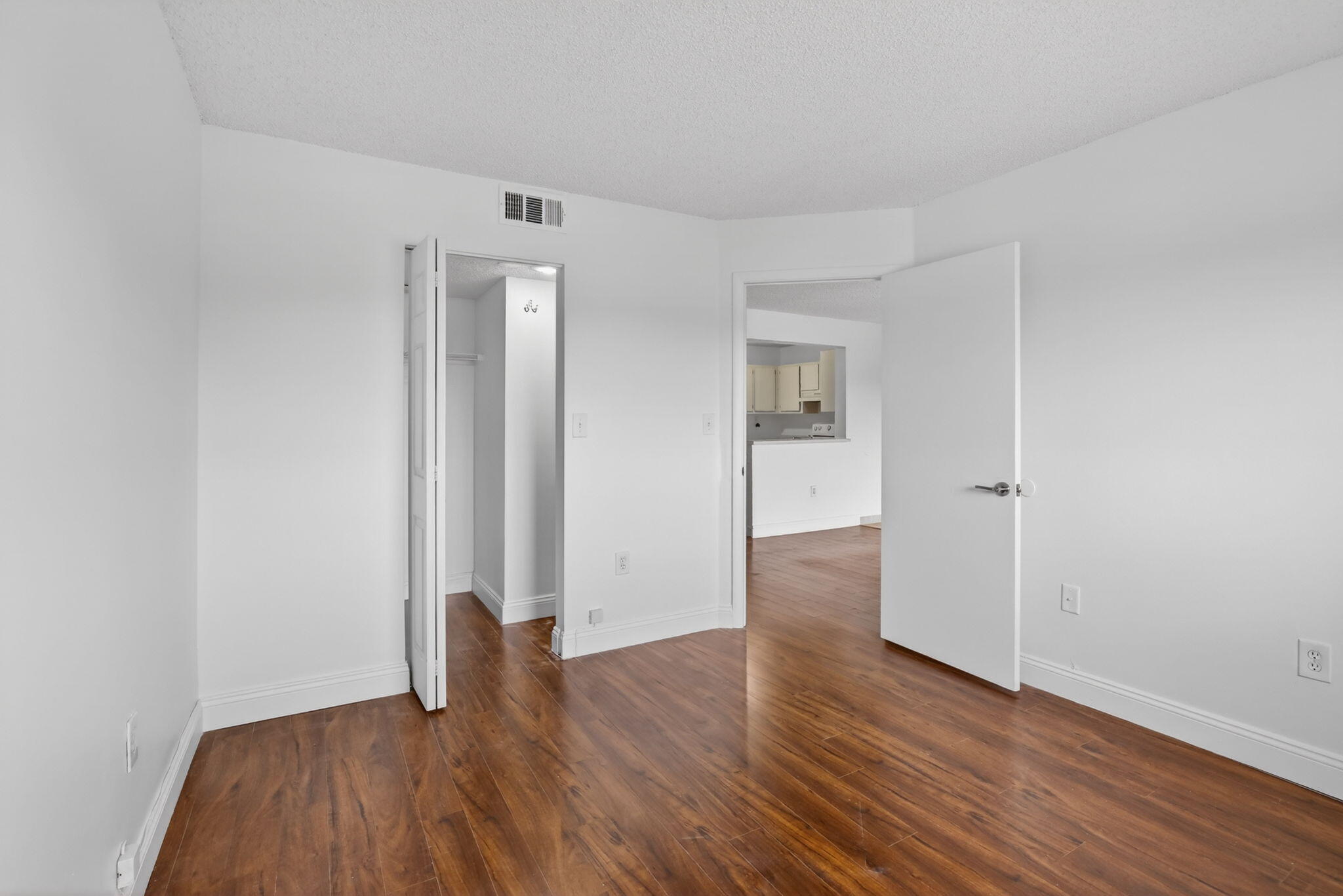 PALMS OF PEMBROKE CONDO - Residential