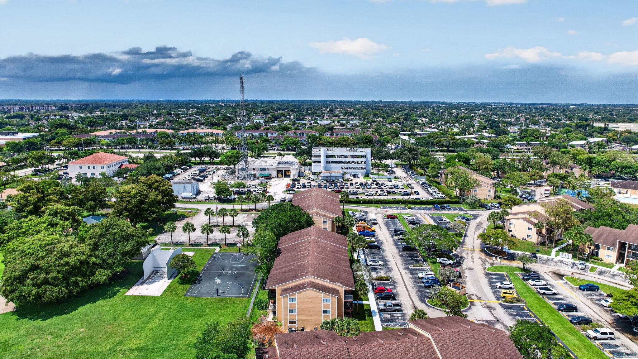 PALMS OF PEMBROKE CONDO - Residential