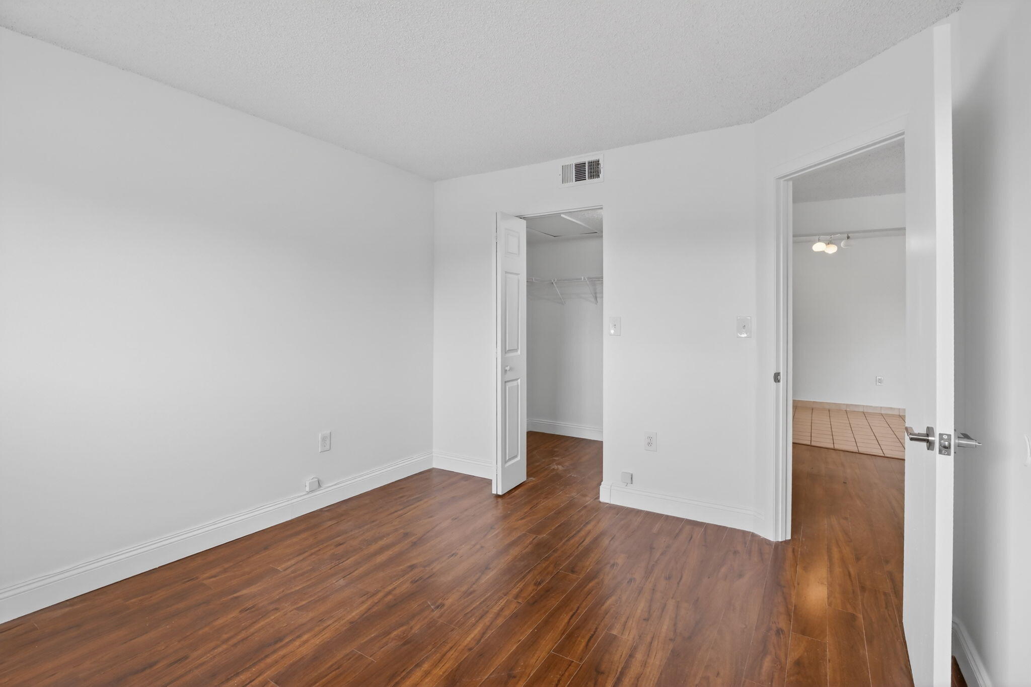 PALMS OF PEMBROKE CONDO - Residential