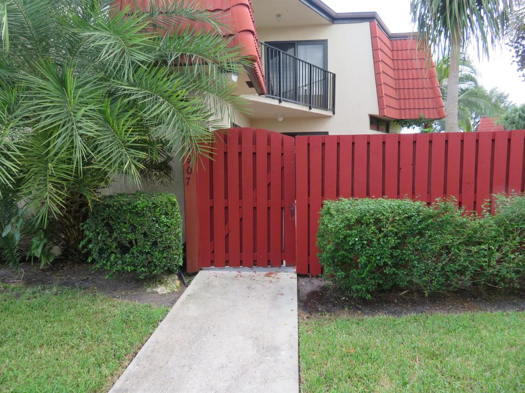 Photo of 3907 Victoria Drive, West Palm Beach, FL 33406 (MLS # R11016276)