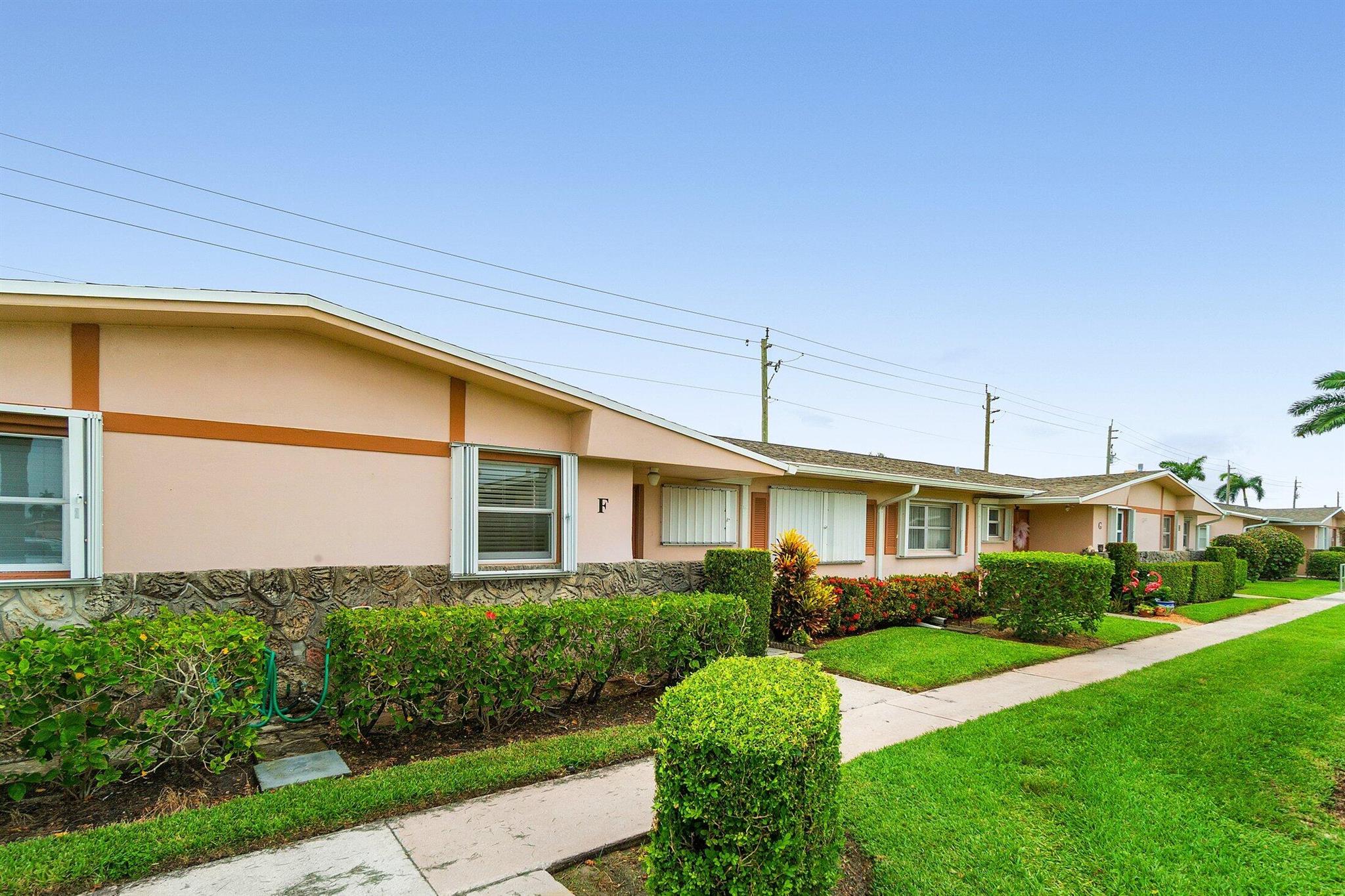 2775 Dudley Drive W F, West Palm Beach, FL, 33415/$119,999 2 2775 Dudley Drive W F