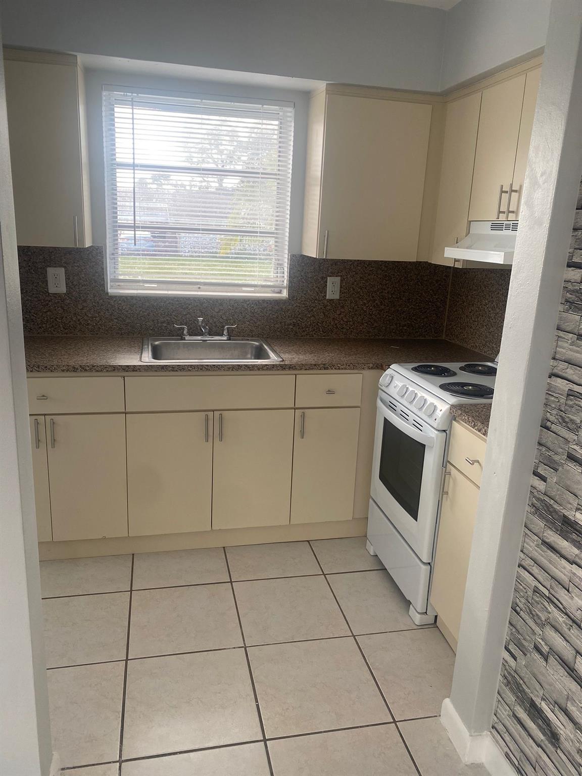 MIRAMAR SEC 16 - Residential Lease