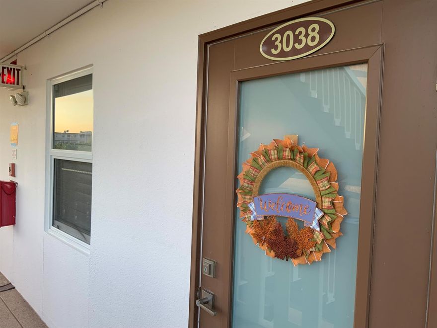 COMPLETELY RENOVATED .THE FRONT DOOR AND WINDOWS HAVE BEEN REPLACED WITH HIGH IMPACT GLASS.COMBINED MONTHLY FEES FOR GUILDFORD ARE $896.00