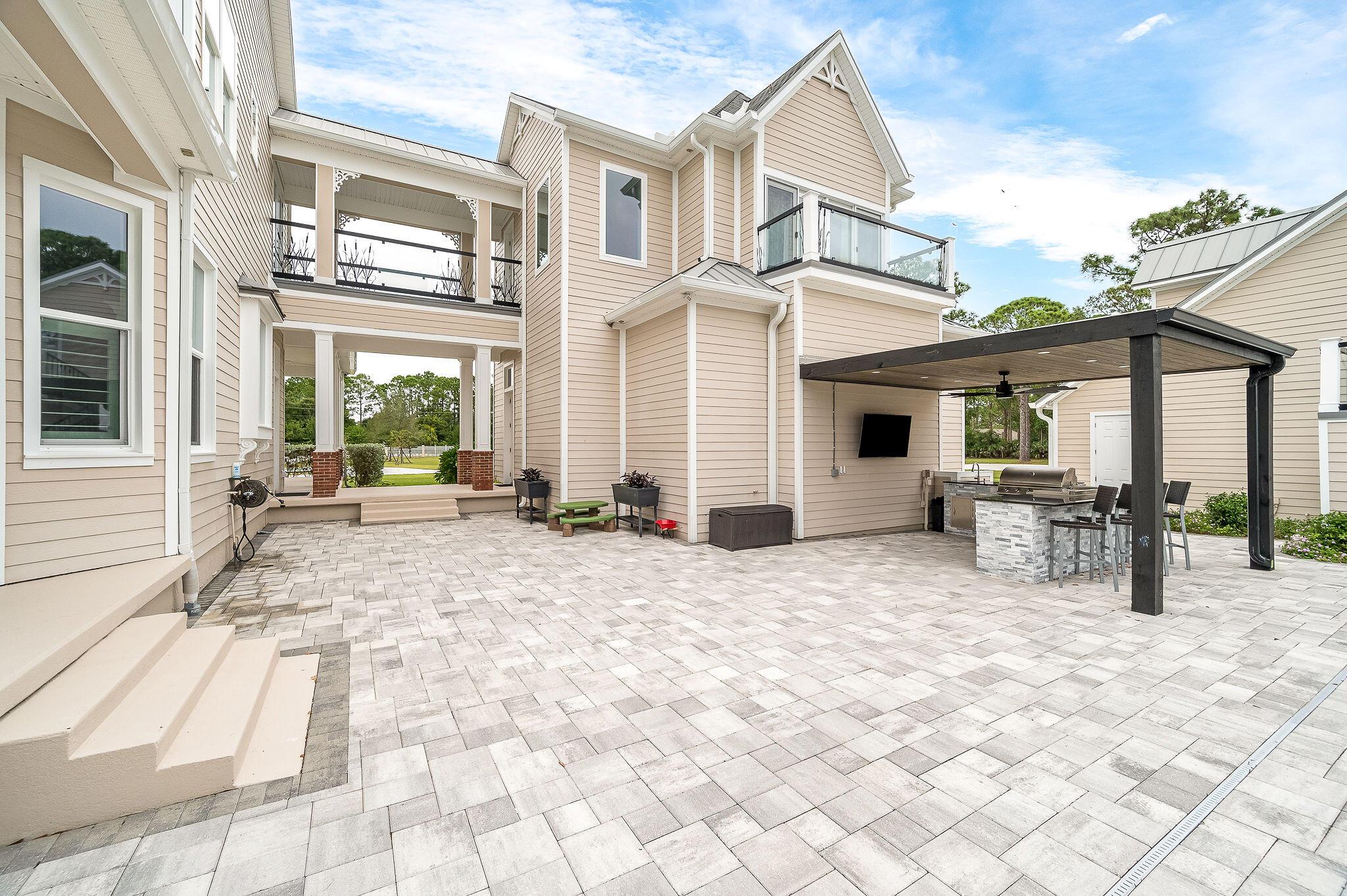 Melbourne Poultry Colony - Residential