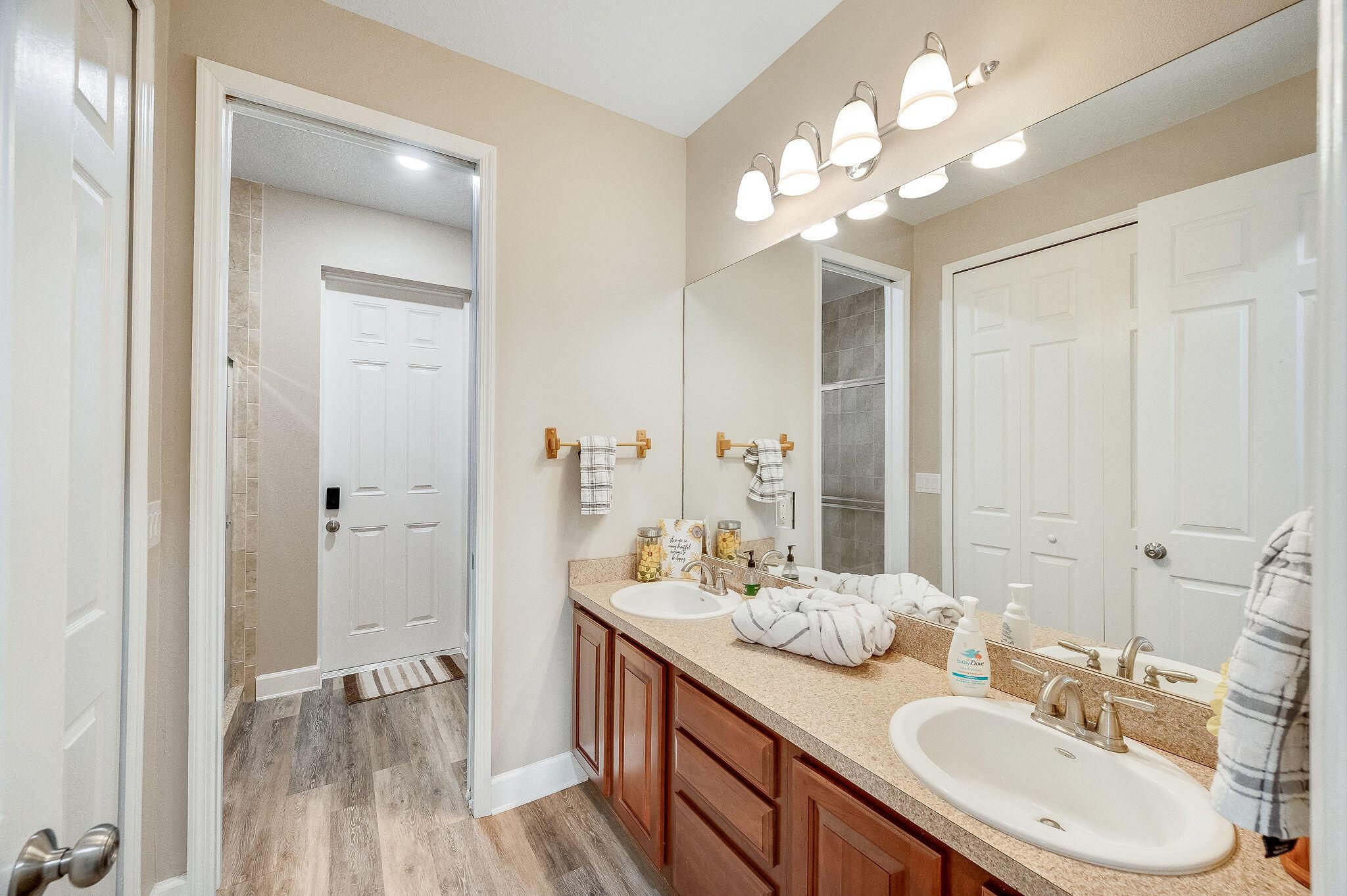 Melbourne Poultry Colony - Residential