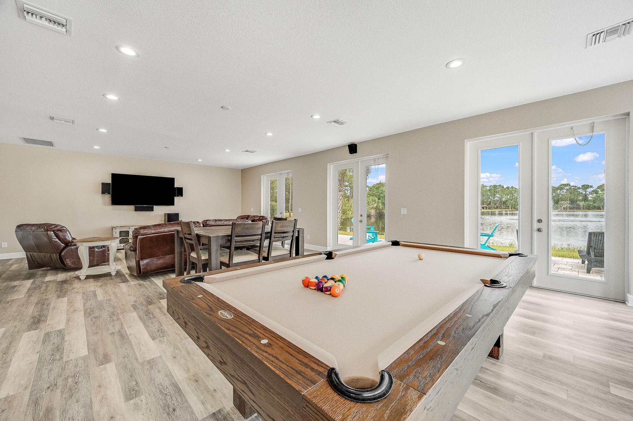 Melbourne Poultry Colony - Residential