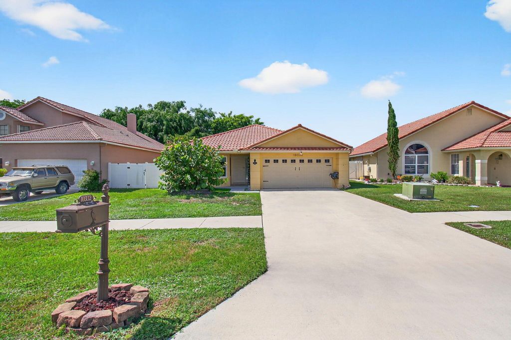 Photo of 10332 Islander Drive, Boca Raton, FL 33498 (MLS # R11110974)