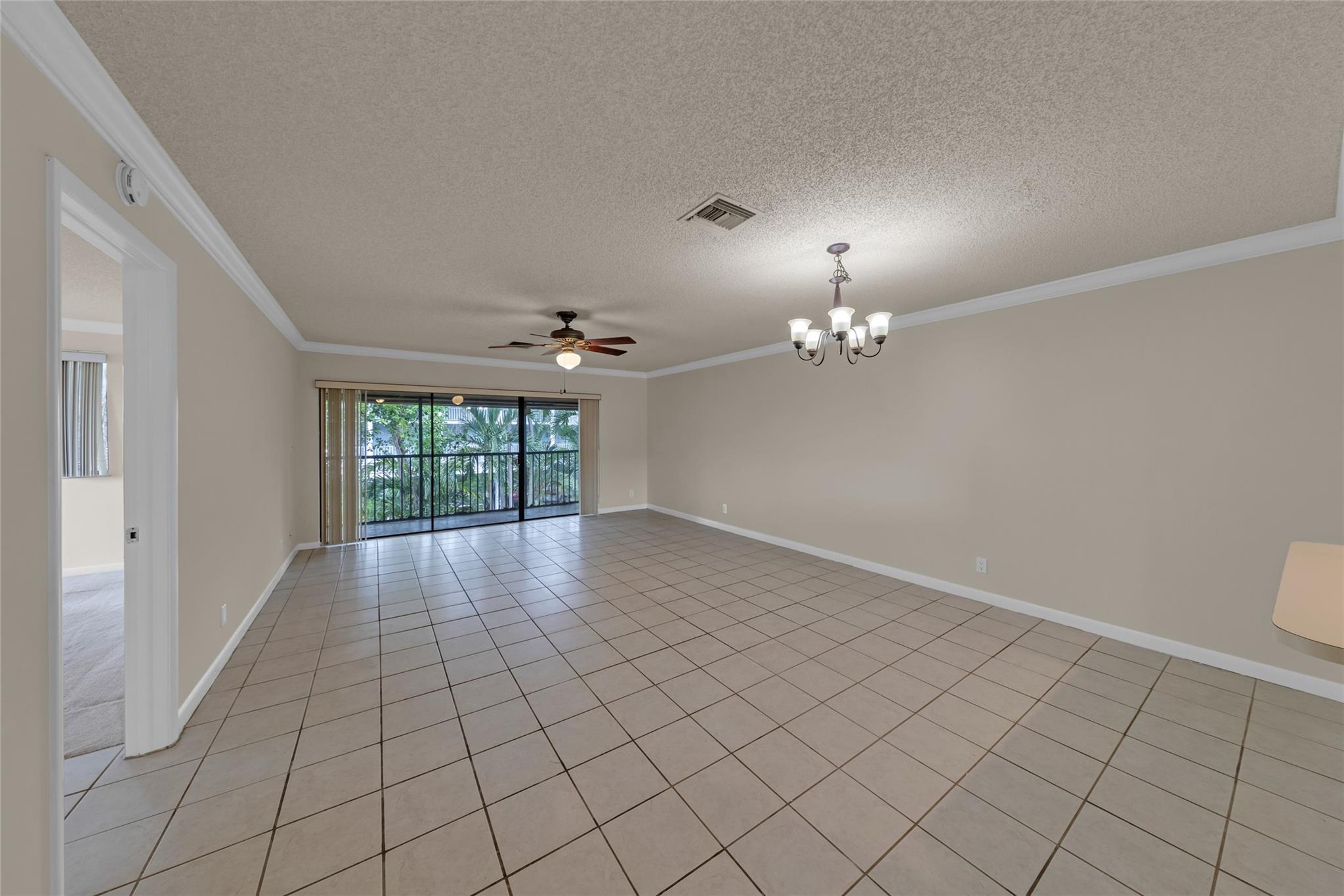 120 SE 7th St 5