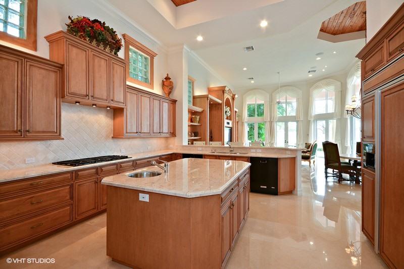 MIZNER LAKE ESTATES - Residential