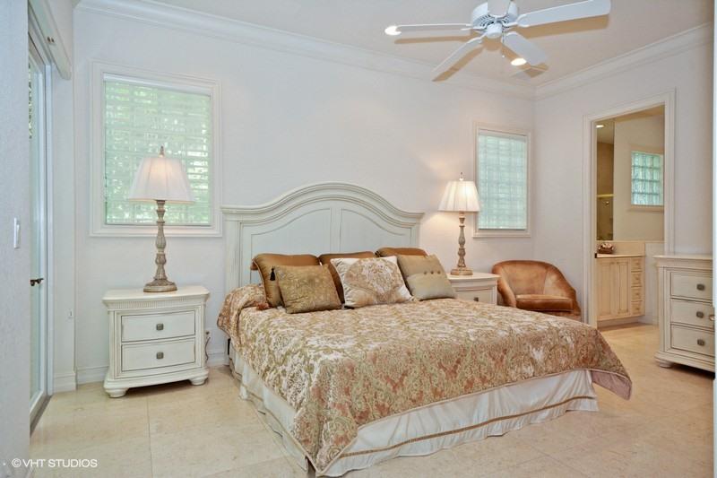 MIZNER LAKE ESTATES - Residential