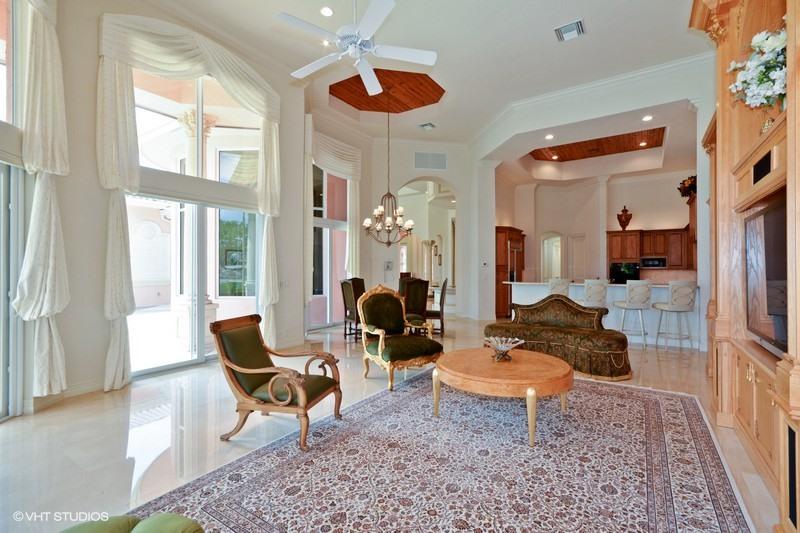 MIZNER LAKE ESTATES - Residential
