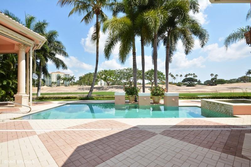 MIZNER LAKE ESTATES - Residential