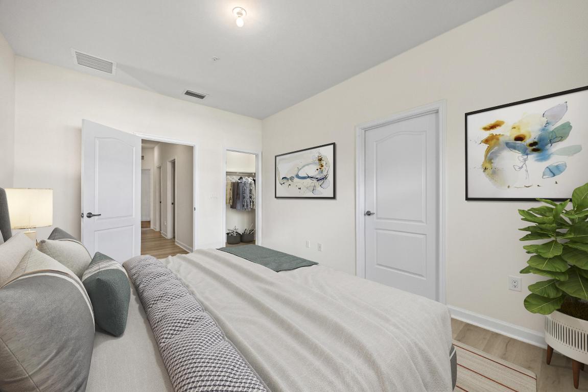 RIVER MARINA - Residential