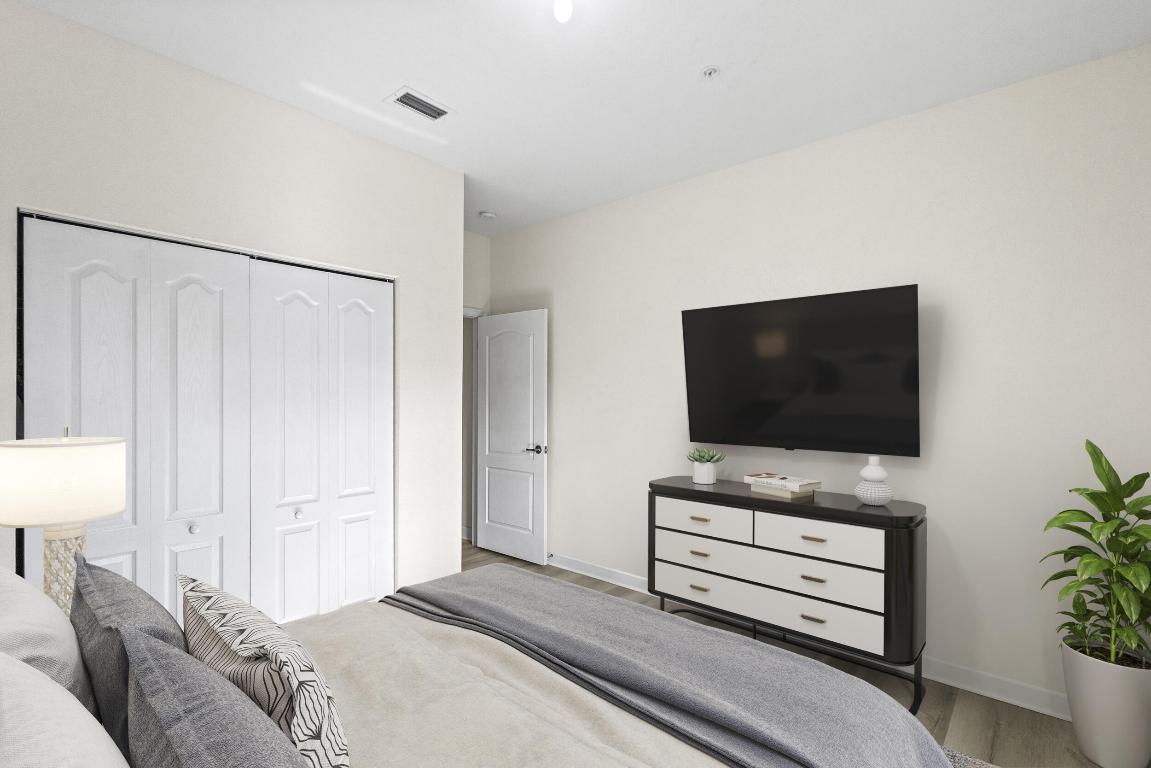 RIVER MARINA - Residential