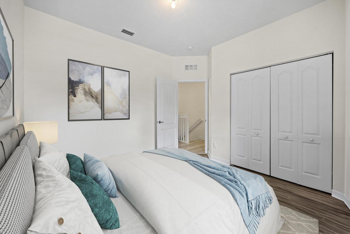 RIVER MARINA - Residential