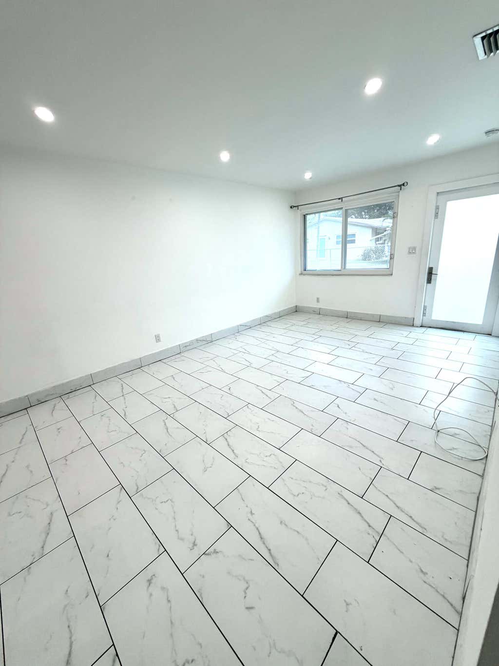 Photo of 4665 SW 33rd Avenue, Fort Lauderdale, FL 33312 (MLS # B26035812)