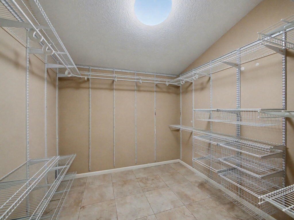 THE WOODLANDS - Residential