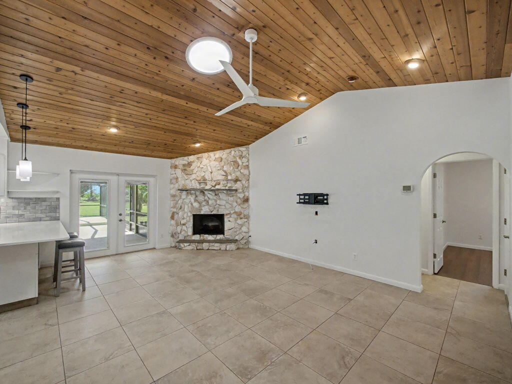 THE WOODLANDS - Residential