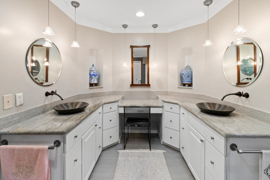 CRANE CREEK COUNTRY CLUB - Residential