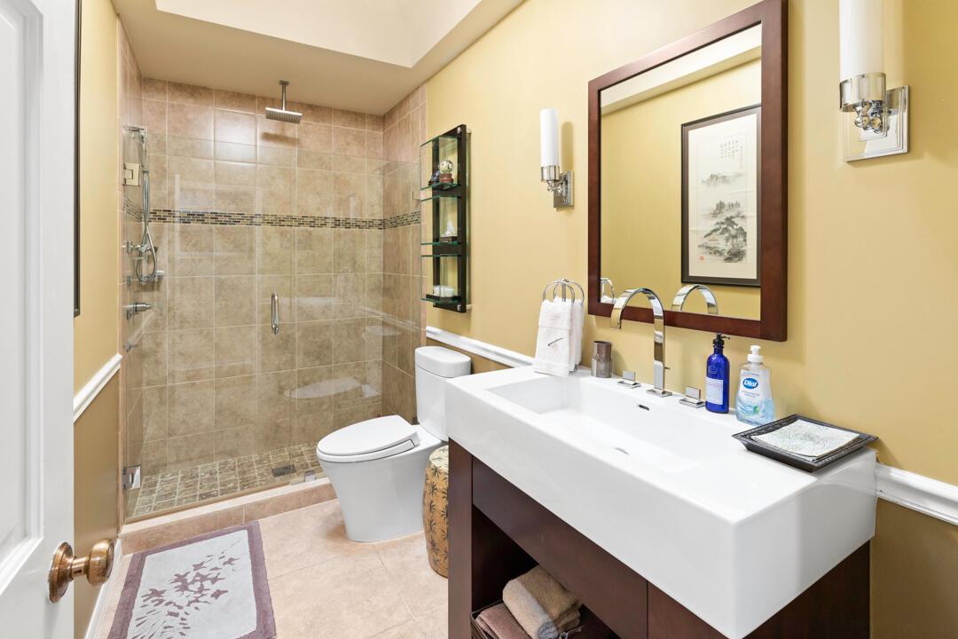 CRANE CREEK COUNTRY CLUB - Residential