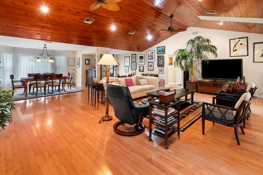 CRANE CREEK COUNTRY CLUB - Residential