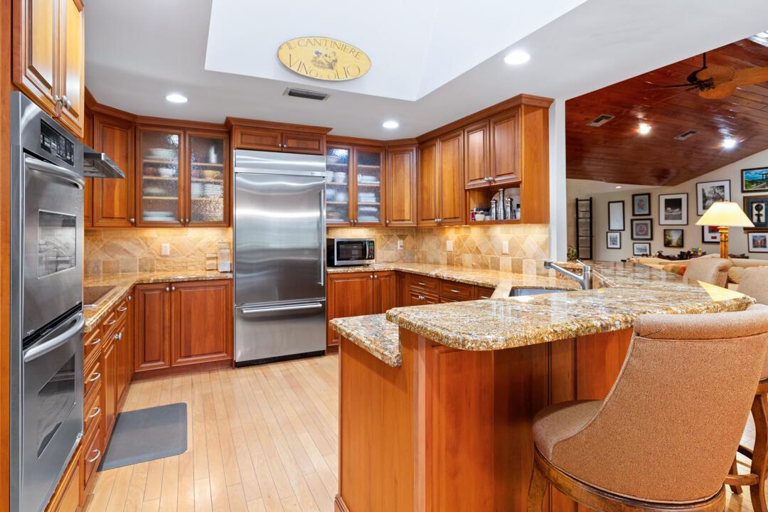 CRANE CREEK COUNTRY CLUB - Residential