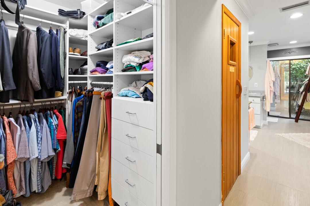 CRANE CREEK COUNTRY CLUB - Residential