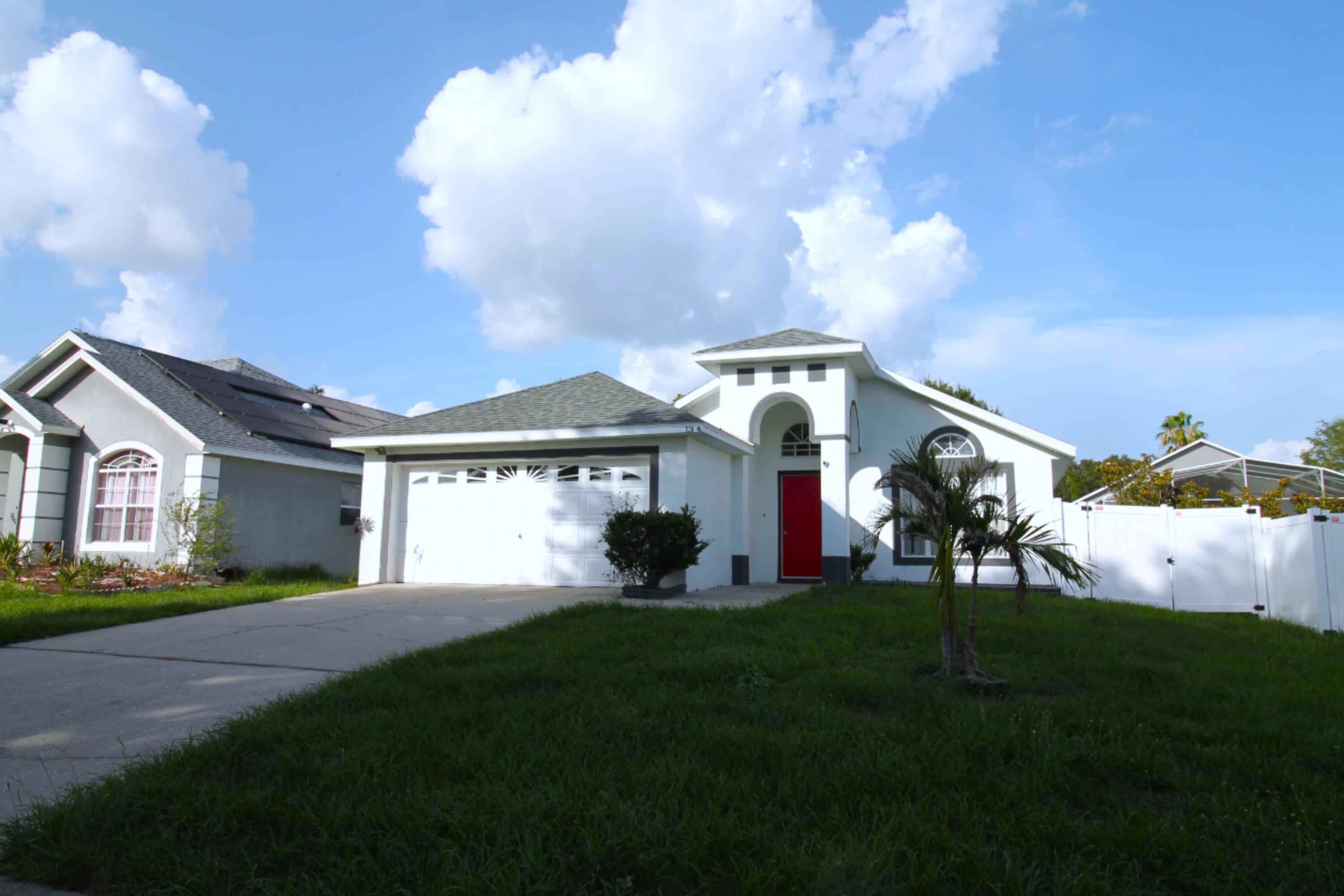 HILLCREST HOMES LAKE DAVENPORT PH 01 - Residential