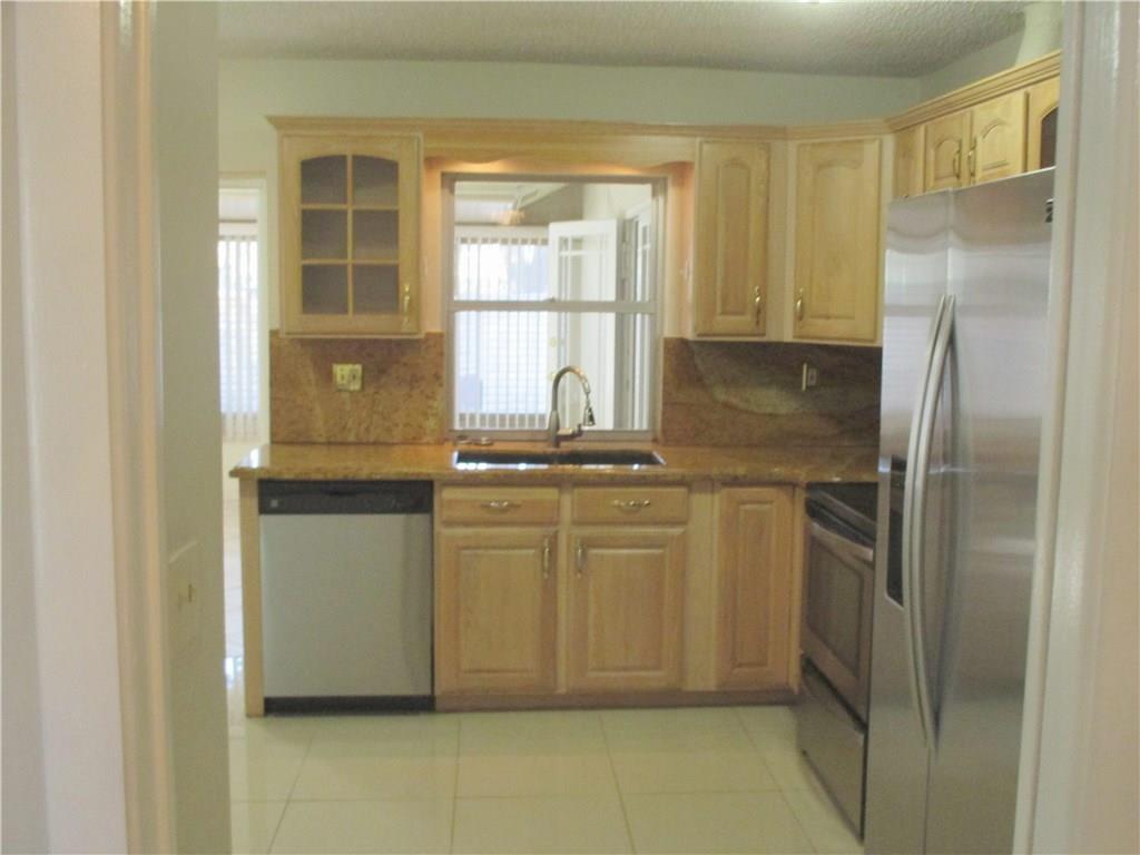 Shadow Wood Villas 102-46 - Residential Lease