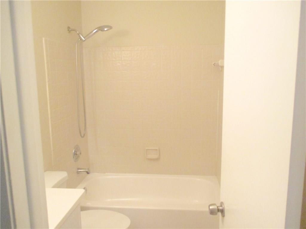 Shadow Wood Villas 102-46 - Residential Lease