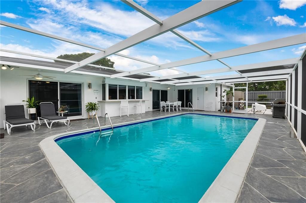 Photo of 1201 SW 26th Avenue, Boynton Beach, FL 33426 (MLS # F10289970)