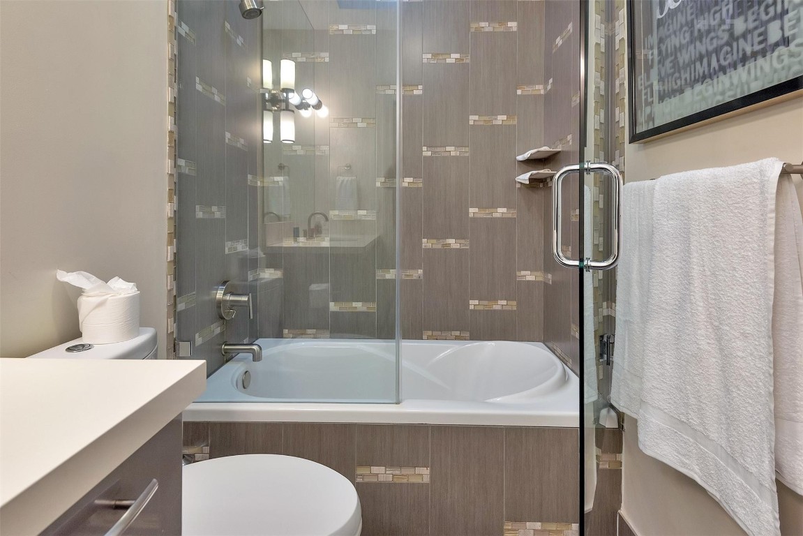 CORAL RIDGE COUNTRY CLUB - Residential Lease