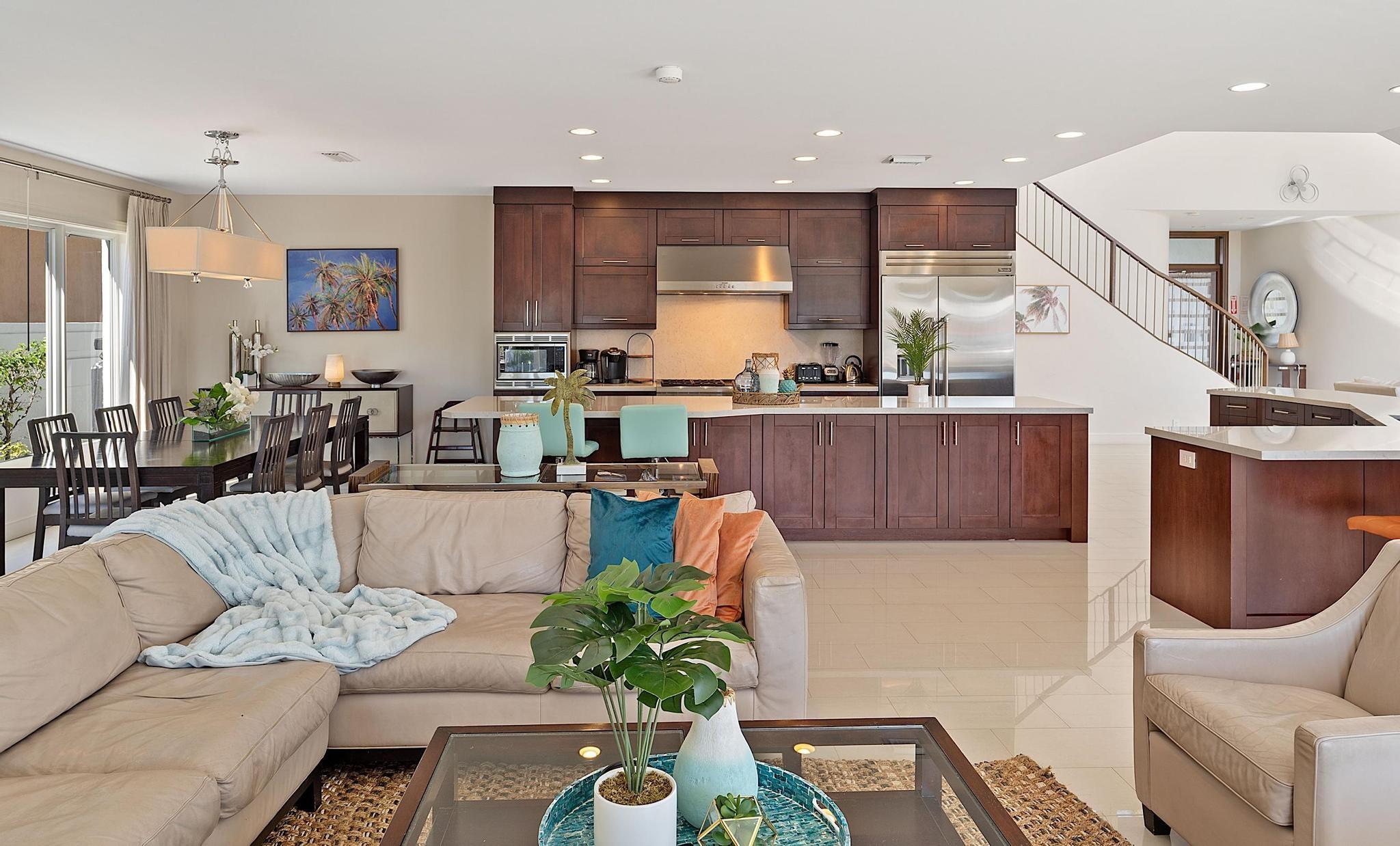 CORAL RIDGE COUNTRY CLUB - Residential Lease