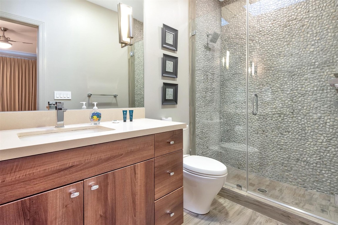 CORAL RIDGE COUNTRY CLUB - Residential Lease