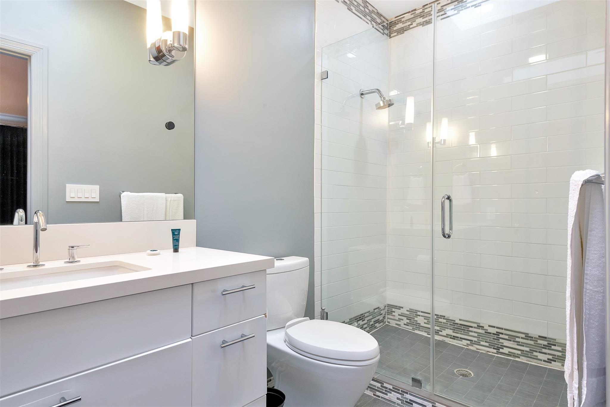 CORAL RIDGE COUNTRY CLUB - Residential Lease