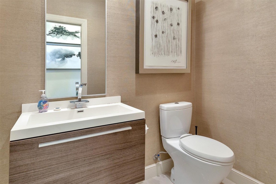 CORAL RIDGE COUNTRY CLUB - Residential Lease