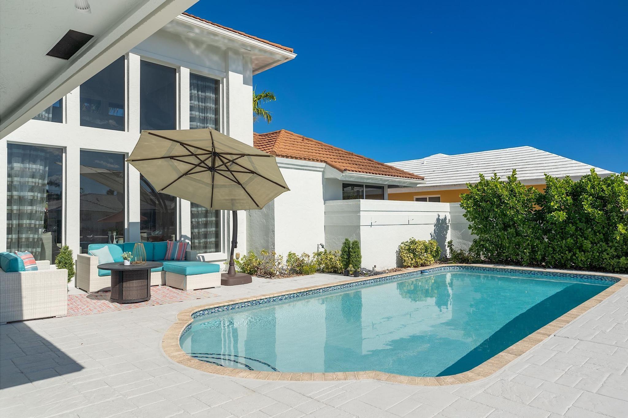 CORAL RIDGE COUNTRY CLUB - Residential Lease