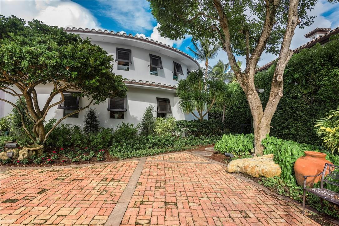 Rio Vista Isles - Residential