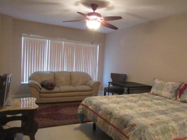 Country Club Tower - Residential Lease