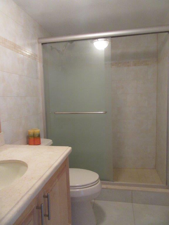 Country Club Tower - Residential Lease